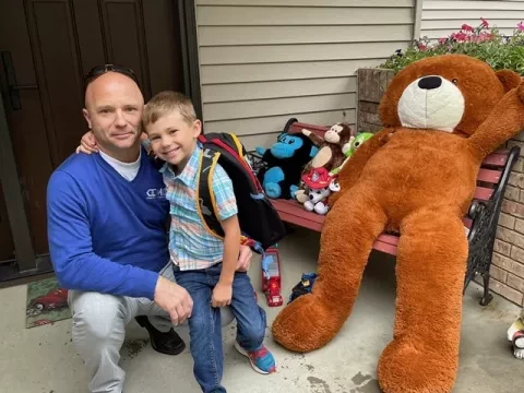 Foto de Brad, un miembro de entrenamiento de pares que vive en Bismarck, ND