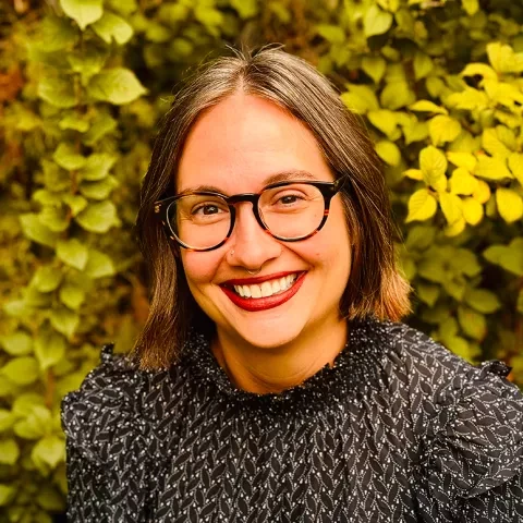 Fotografía de Emily Brady, miembro de la junta directiva de Face It TOGETHER